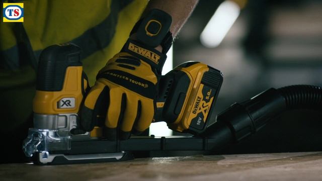 DeWalt DCV586 54V XR FLEXVOLT M-Class Dust Extractor 2x6.0Ah | Item 81164 смотреть онлайн
