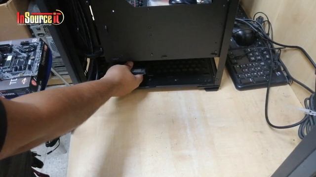Low Budget AMD PC with MSI B450 Tomahawk MAX Motherboard & AMD Ryzen 5 3400G Processor | Insource I смотреть онлайн
