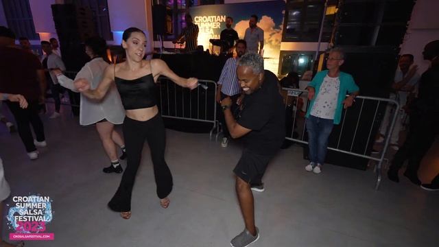 Moe Flex & Nerea - Salsa social dancing | Croatian Summer Salsa Festival 2023 смотреть онлайн