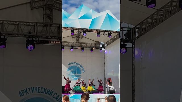 Ансамбль "Рассвет","Плясовая" смотреть онлайн