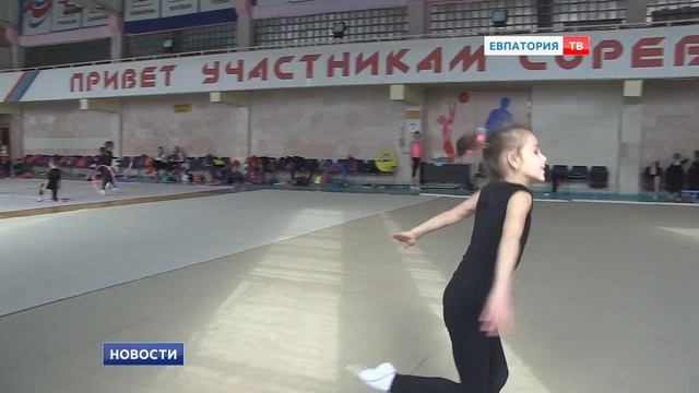Евпаторийские гимнастки с триумфом вернулись на Родину смотреть онлайн