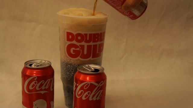 How many cans does it take to fill out a 7-eleven "Double Gulp" cup? смотреть онлайн