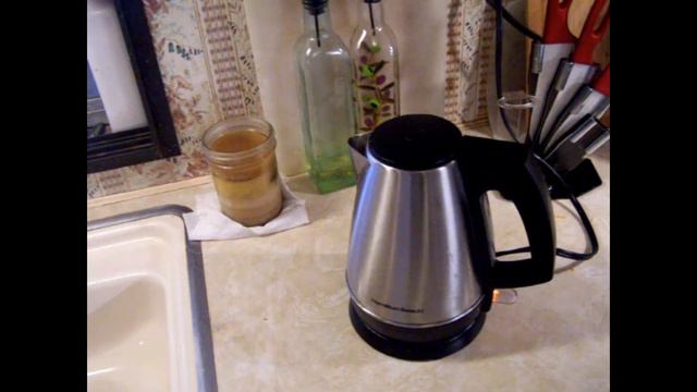 Weed eater - How to straighten the Line Trick смотреть онлайн