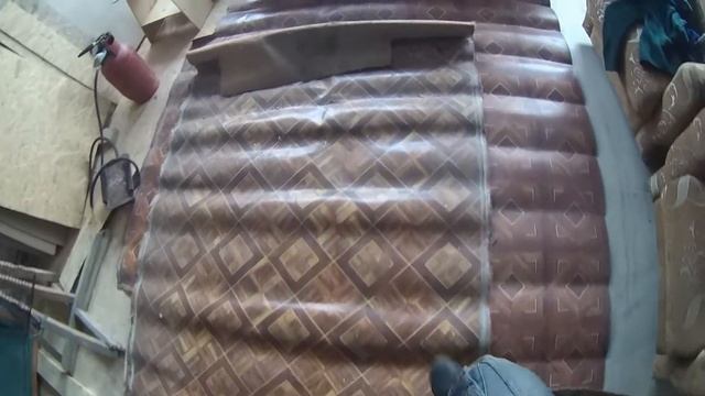 Берлога Project часть 5. Как постелить линолеум своими руками. смотреть онлайн