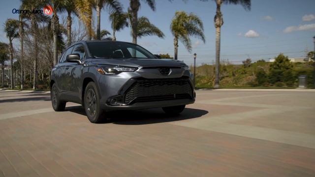 2023 Toyota Corolla Cross Hybrid S (Celestite Gray) - Driving, Exterior, and Interior смотреть онлайн