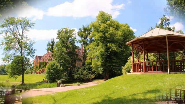 Замок Яунмоки  Латвия  Лето 2013г