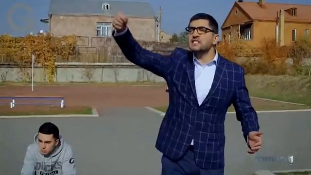 Voske Dproce Footballayin bocer / Воске Дпроц Футбольные приколы смотреть онлайн
