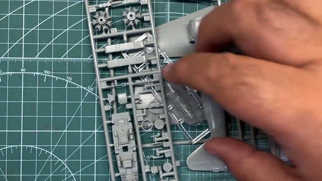 Mania Type 99 Assault Plane, Reconnaissance Mitsubishi Ki-51 Sonia 1/72 Scale Model Aircraft смотреть онлайн