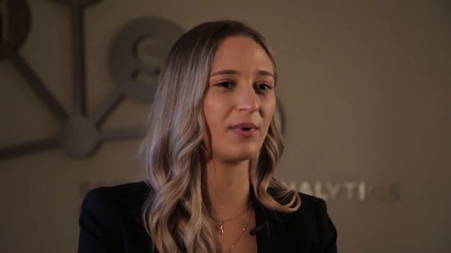 Meet Briana, KU Business Administration Marketing Student смотреть онлайн