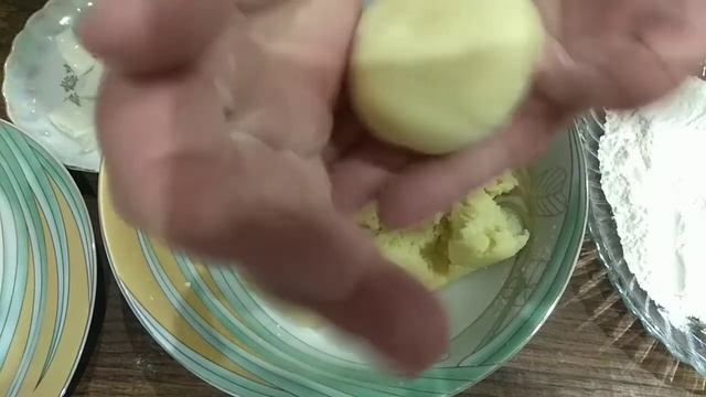 Картофельные зразы с моцареллой. смотреть онлайн