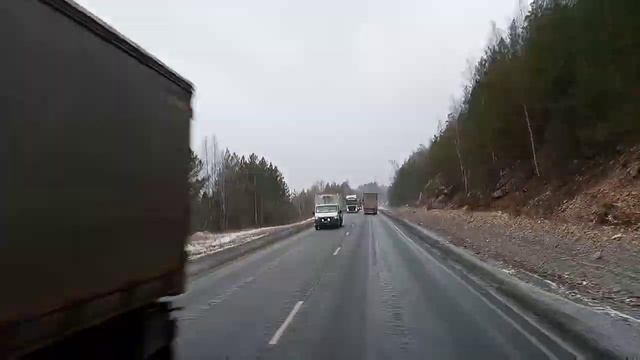 Трасса М5. Уральские Горы. Зима Всё Ближе. Везу Необычную Посылку. смотреть онлайн