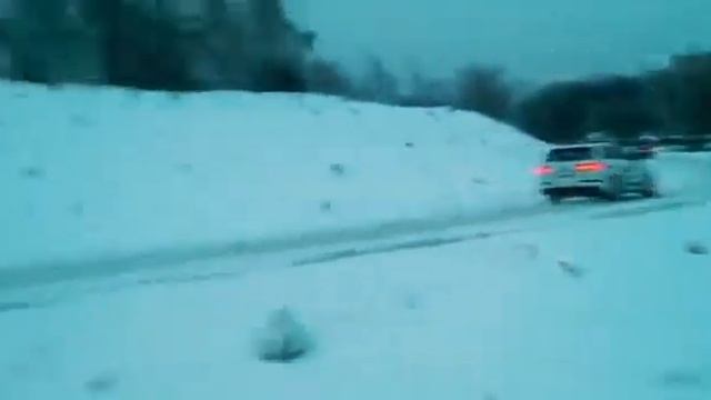 Световые башни на трассе Audi Quattro days Крылатское смотреть онлайн
