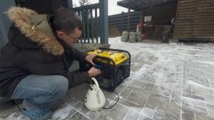 Бензогенератор Champion GG3200 тестирую нагрузку.