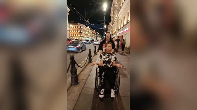 Долгожданная встреча с подругой