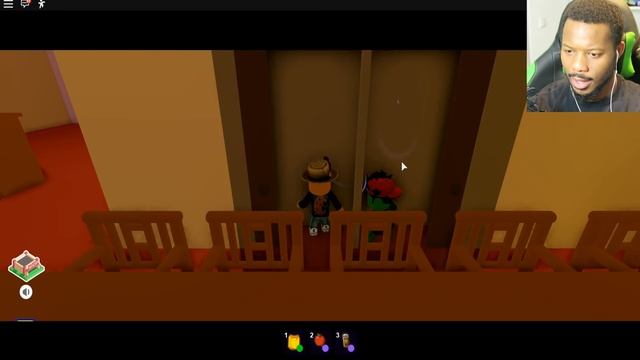 THEY BROKE INTO OUR HOUSE! (Roblox Break In Story) SCARY! смотреть онлайн