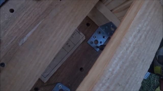 КАК СДЕЛАТЬ простой МАЛЕНЬКИЙ СТУЛ ДЛЯ ДАЧИ БАНКЕТКА смотреть онлайн