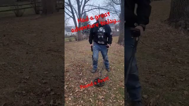 Afternoon Swing At The Park Leads To First Epic Find! смотреть онлайн
