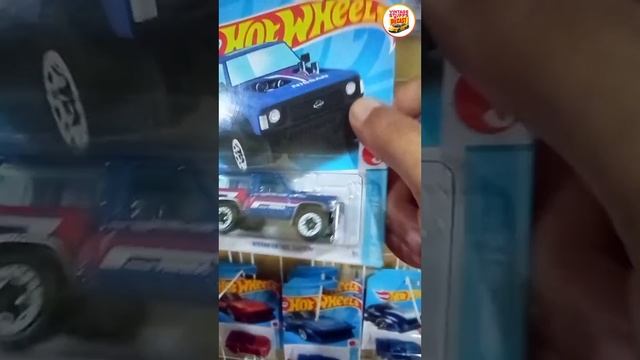 Hot Wheels Nissan Patrol Custom Biru - Vintage Stuffs & Diecast