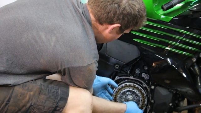 Motorcycle Clutch Tutorial - Plate Replacement On Kawasaki ZX14