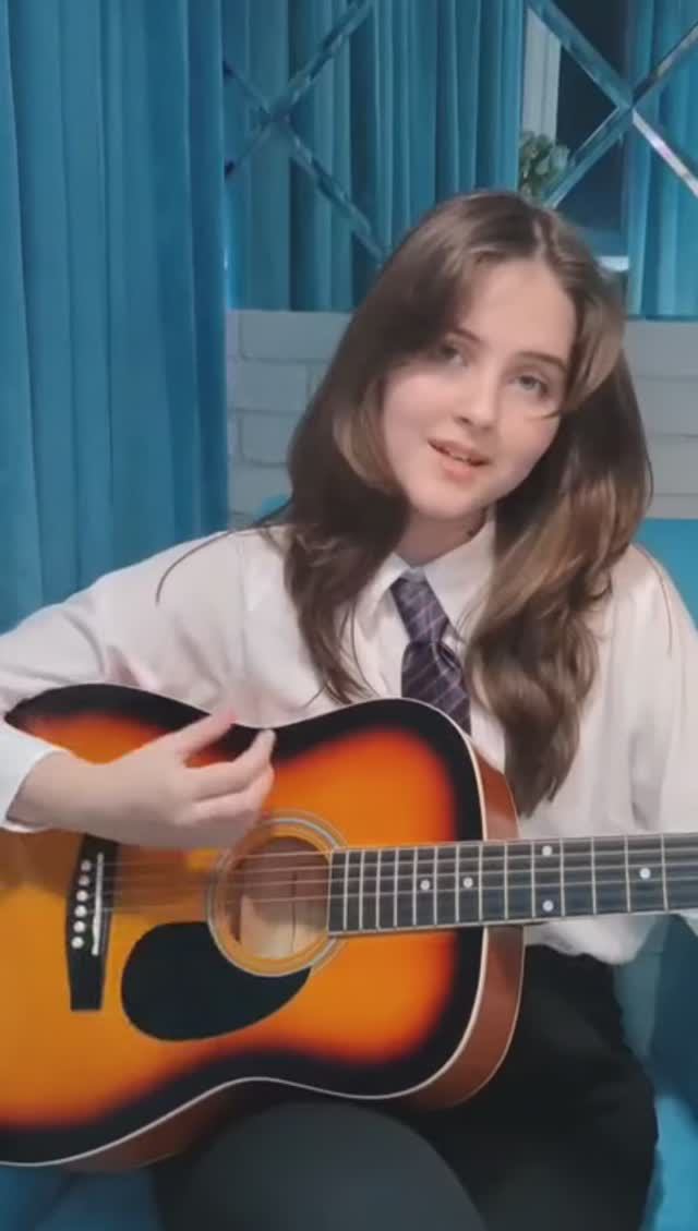 Кино - Восьмиклассница (cover NastAsya) смотреть онлайн