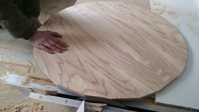 Изготовление круглой столешницы на пиле смотреть онлайн