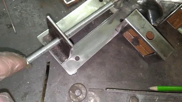 Струбцина угловая. Corner Clamp. Сделай сам!