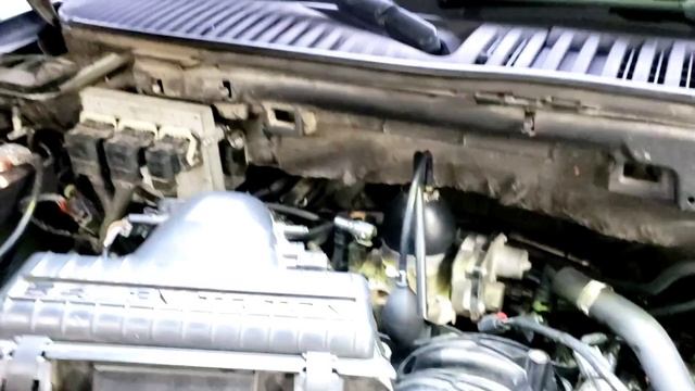 2005 Ford Expedition 5.4L Running Lean смотреть онлайн