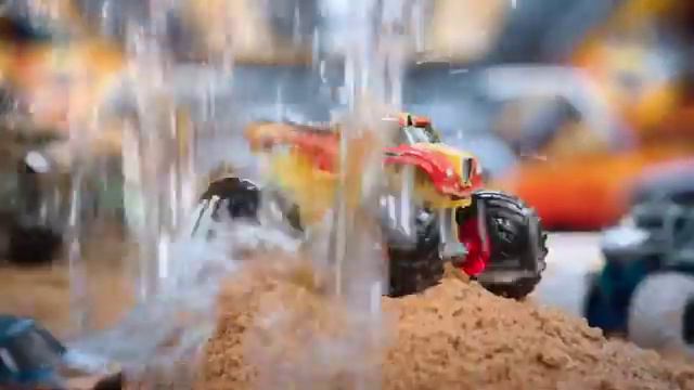 Monster Jam zmieniające kolor reklama TV смотреть онлайн