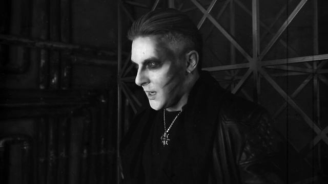 Above the Stars - Queen of Spades (official lyric video feat. Valeri Laitinen of Aftermoon) смотреть онлайн