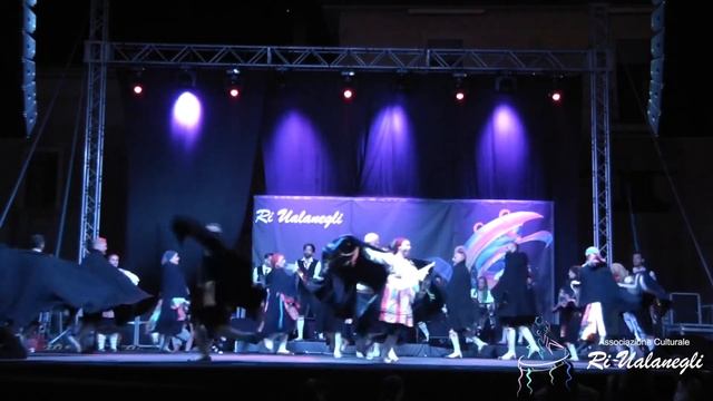 Tarantella Ri Ualanegli Pontelandolfo - short смотреть онлайн