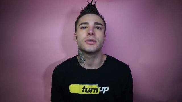 Несколько вещей о Роме Жёлуде смотреть онлайн