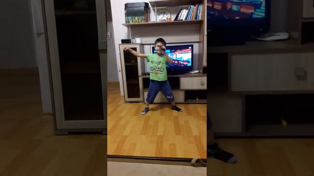 Поет шансон смотреть онлайн