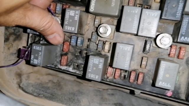 P1682 ignition 1 switch circuit 2 chevrolet Malibu 2010 #autotechnician #chevrolet #mechanic смотреть онлайн