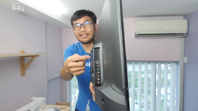 Haier 32" inch LED TV - LE32B9600T ? [Unboxing Video] смотреть онлайн