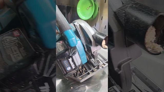 Makita XGT GSH01 Circular Saw смотреть онлайн