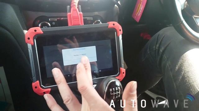 Programming a Spare Key To a 2016 Ford Transit Connect | XTool X100 Pad смотреть онлайн