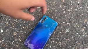 Сломал телефон за 29 999 рублей!