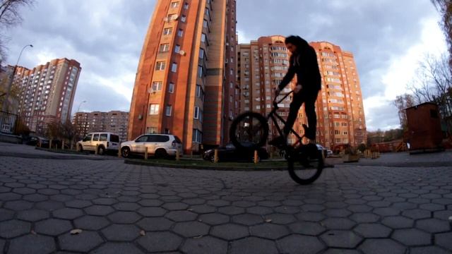PASHA PARFENCHUK HOW-TO TAILWHIP | КАК СДЕЛАТЬ ТЭЙЛВИП смотреть онлайн
