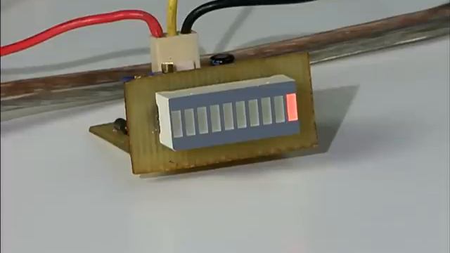 LED Indicator смотреть онлайн
