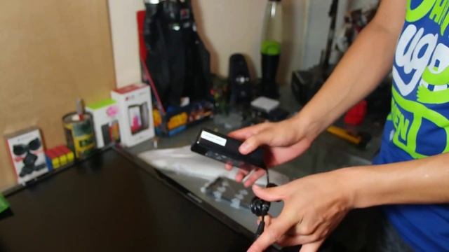 Samsung 28" 4K Monitor (U28D590D) | Unboxing y Primeras impresiones смотреть онлайн