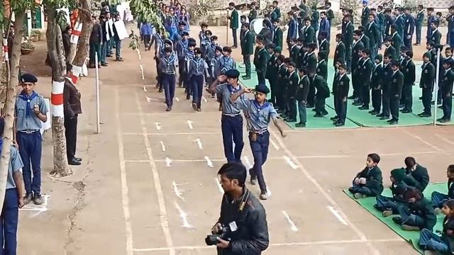 march past in model public h.s. school by scout guide...... смотреть онлайн