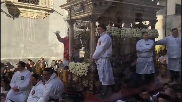 Festa di Sant'Agata 2020 - Salita di San Giuliano, via crociferi, e canto delle suore смотреть онлайн