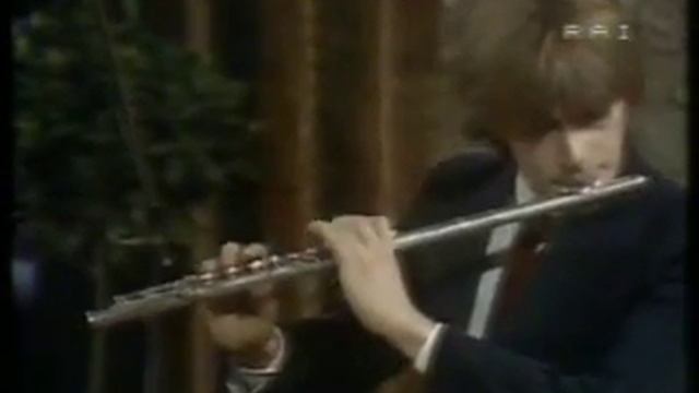 Andrea Griminelli plays Chaminade's Concertino, with Anna Bigliardi at piano, July 18, 1981 смотреть онлайн