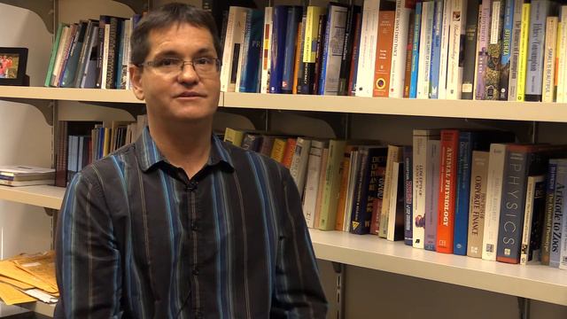 Pursuing Happiness: SLU Expert Daniel Haybron, Ph.D. смотреть онлайн