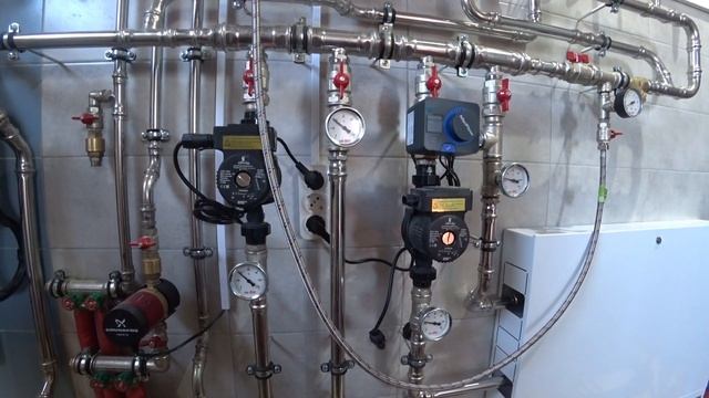 Отопление частного дома из газобетона. Котельная из нержавейки. Китайские дешевые насосы, радиаторы смотреть онлайн