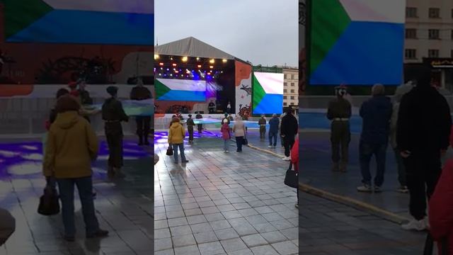 Концерт на Площади Ленина. Хабаровск смотреть онлайн