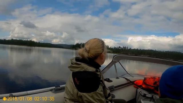 Облака, белокрылые лошадки. Мурманская область. Зареченск смотреть онлайн