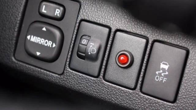 Toyota Verso-S 1.3 Aspiration | Navi | Leder | Panoramadak смотреть онлайн