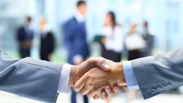 Там сидят проверенные люди у которых все давно отработано. смотреть онлайн