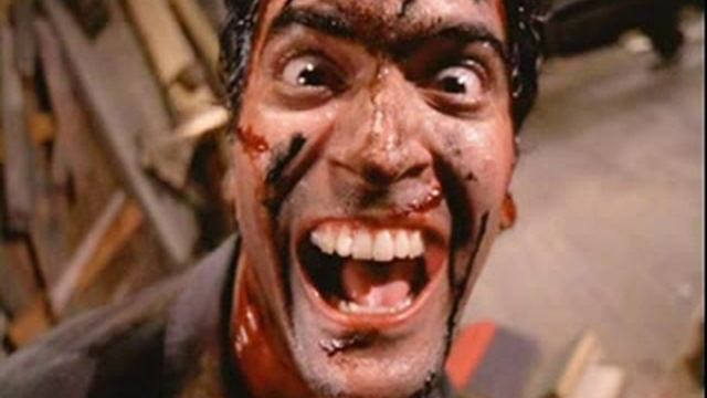Bruce Campbell Evil Dead 'Groovy' Loop смотреть онлайн